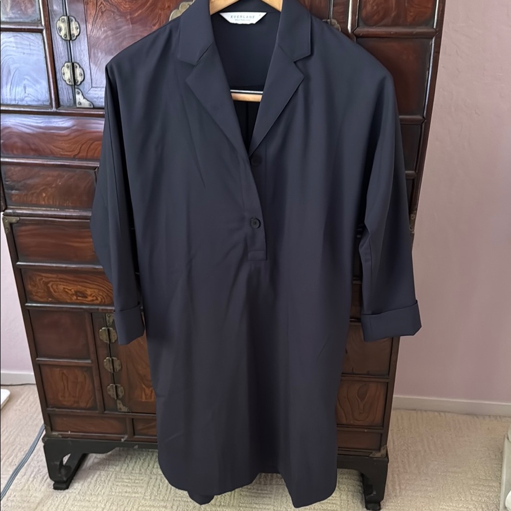 Elegant EVERLANE Deep Navy Wool Women's Shirtdress